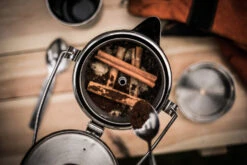 Petromax Perkomax 2.1 Liter / 14kopjes RVS LE14 19 Petromax Perkomax 2.1 Liter / 14kopjes RVS LE14 -Barebones Winkel image 424